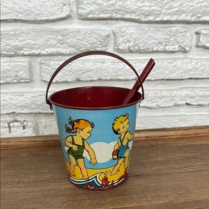 Vintage Beach Pail